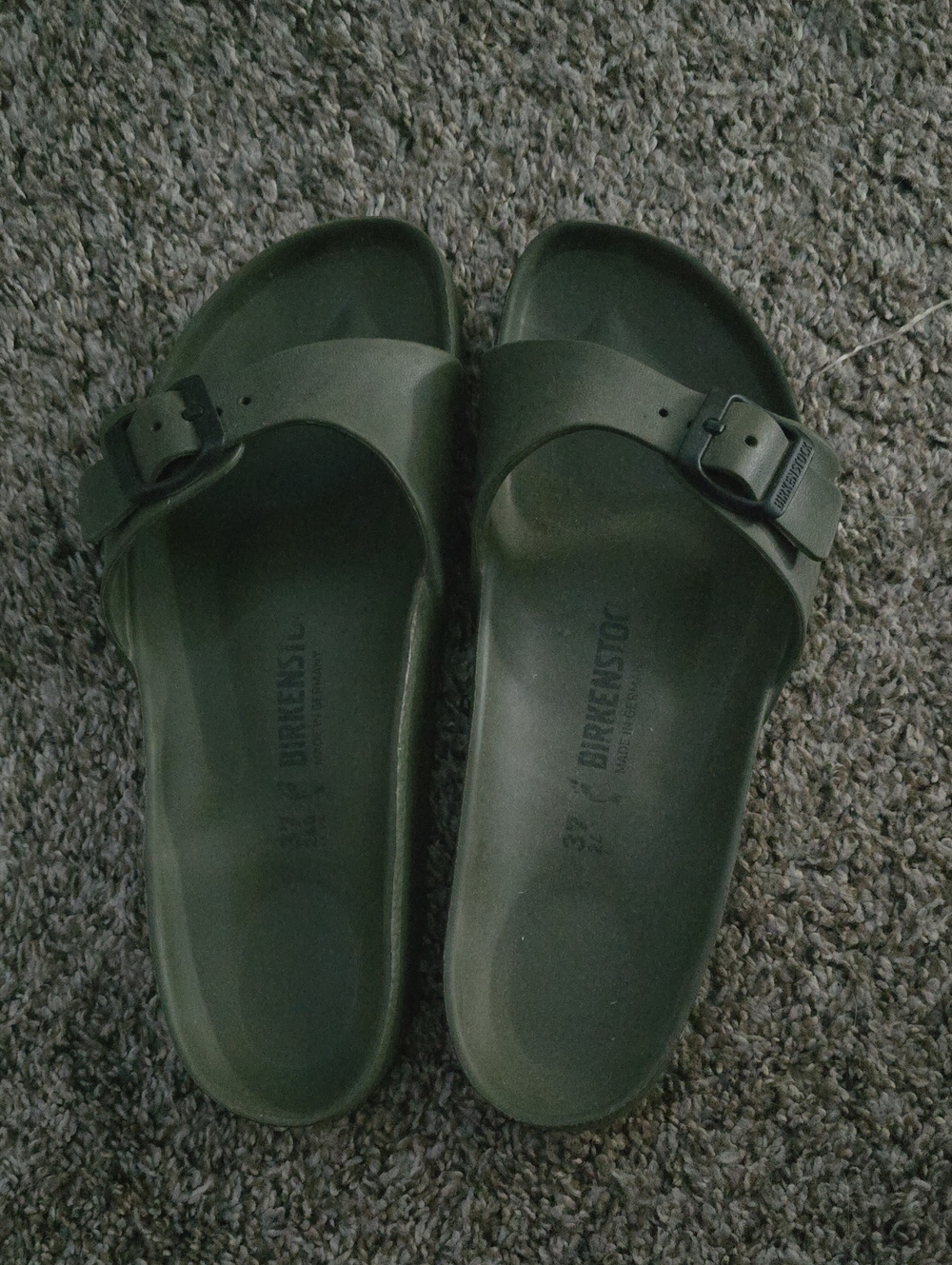 Birkenstock EVA Single-Strap Slides in Olive